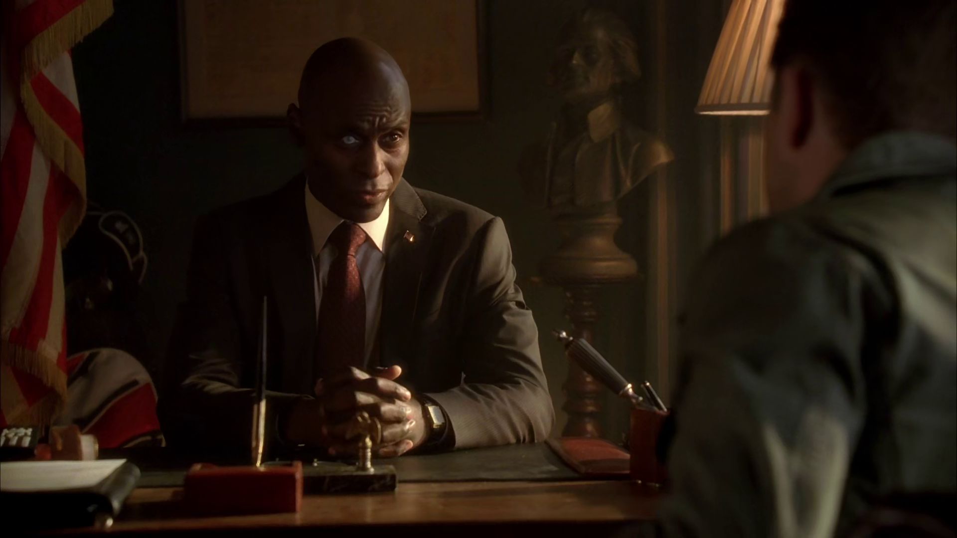 S3E22: Senator Philip Broyles