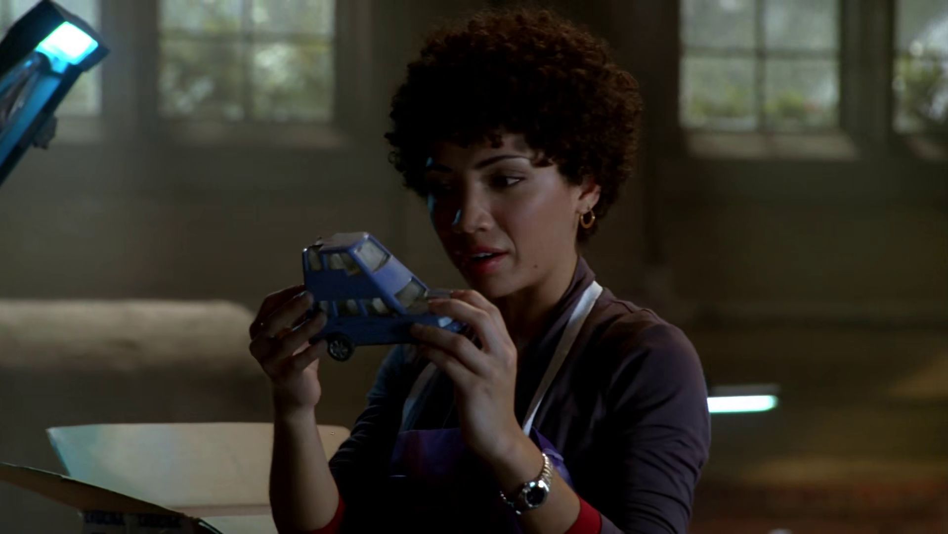 S2E14: Double-decker car